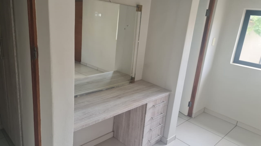 To Let 1 Bedroom Property for Rent in Wigwam North West